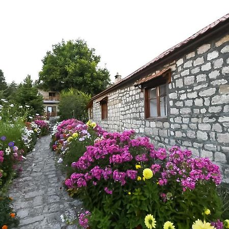 VoskopojëBujtina Shkodrani住宿加早餐旅馆 外观 照片