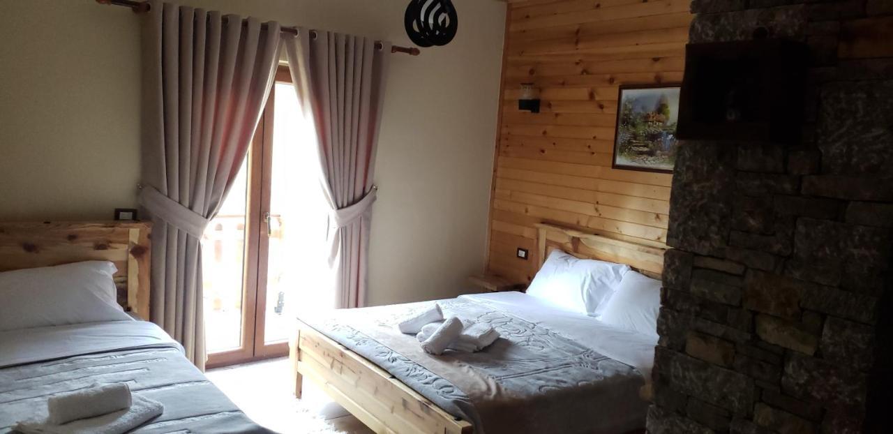 VoskopojëBujtina Shkodrani住宿加早餐旅馆 外观 照片