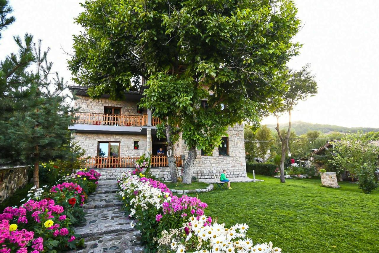 VoskopojëBujtina Shkodrani住宿加早餐旅馆 外观 照片